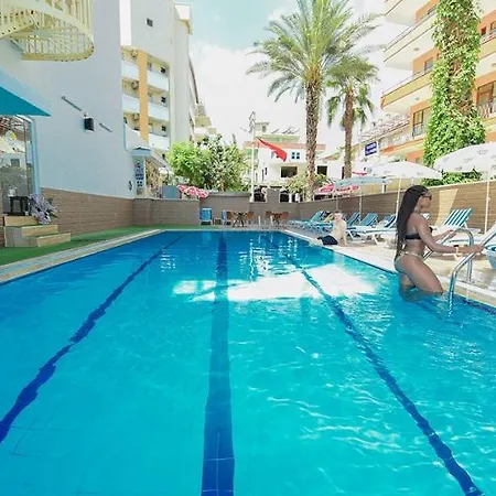 Kleopatra Blue Hawaii Hotel Alanya